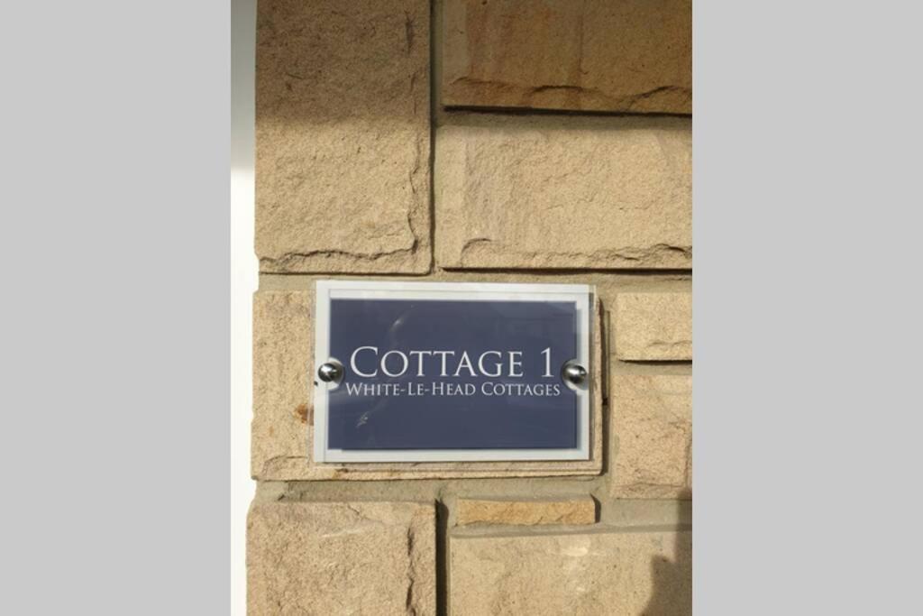 Luxury Five Star Cottage One Tantobie 外观 照片